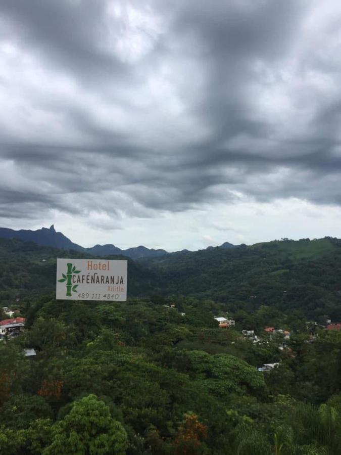 Hotel Cafenaranja 希利特拉 外观 照片