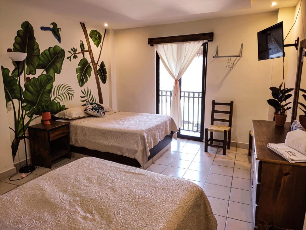 Hotel Cafenaranja 希利特拉 外观 照片